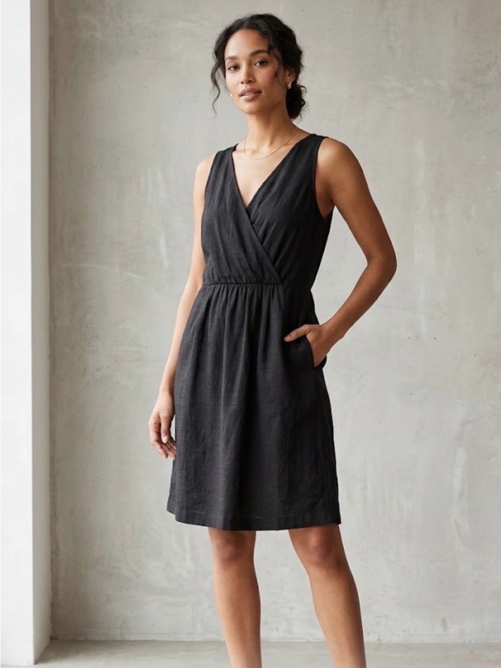 Eileen Fisher Medium Black Italian Linen Blend Sleeveless Surplice Wrap Dress